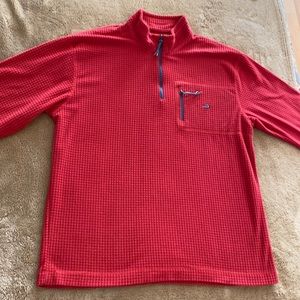 Southern Marsh Men’s Medium 1/4 zip pullover in dark coral.